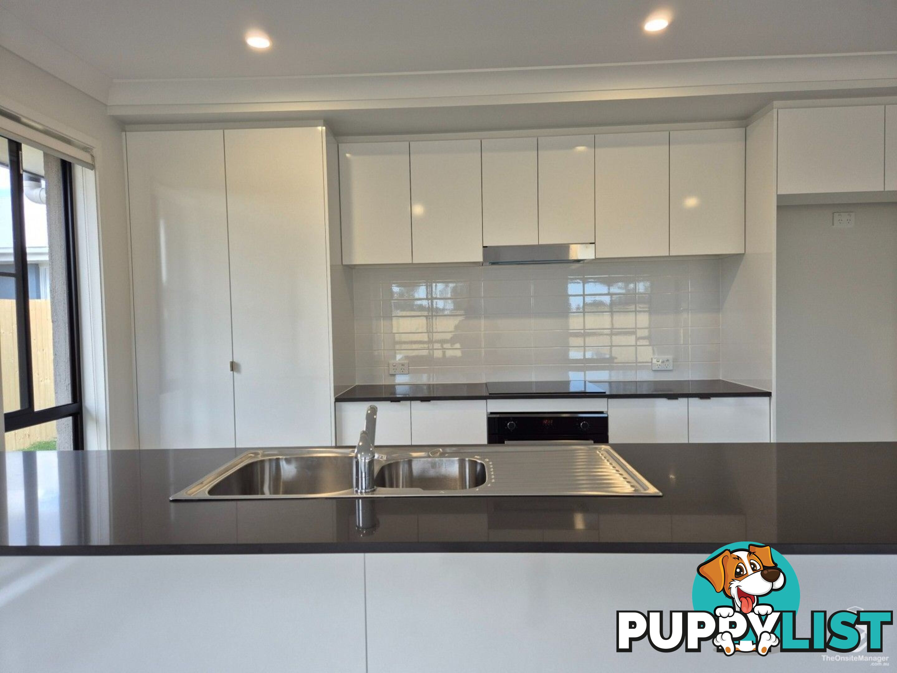 2 Prestwood Street Logan Reserve QLD 4133