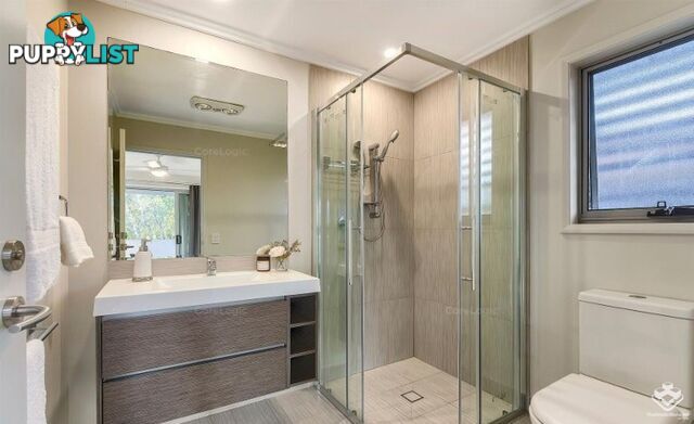 U16 / 123 Barrack Road Cannon Hill QLD 4170