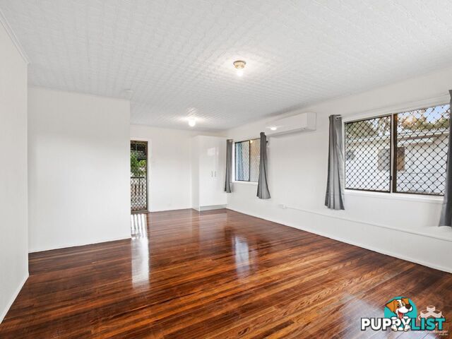 26 Lynngold Street Woodridge QLD 4114