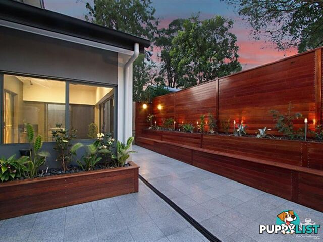 28 Archer Street Upper Mount Gravatt QLD 4122