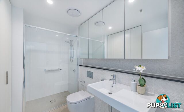 1801/12 Cunningham Street Newstead QLD 4006