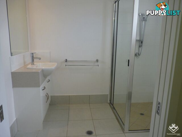 ID:21156645 6-24 Henry Street West End QLD 4810