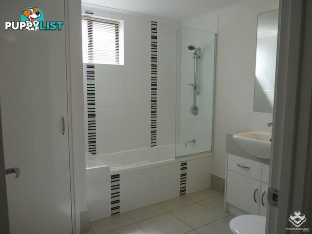 ID:21156645 6-24 Henry Street West End QLD 4810