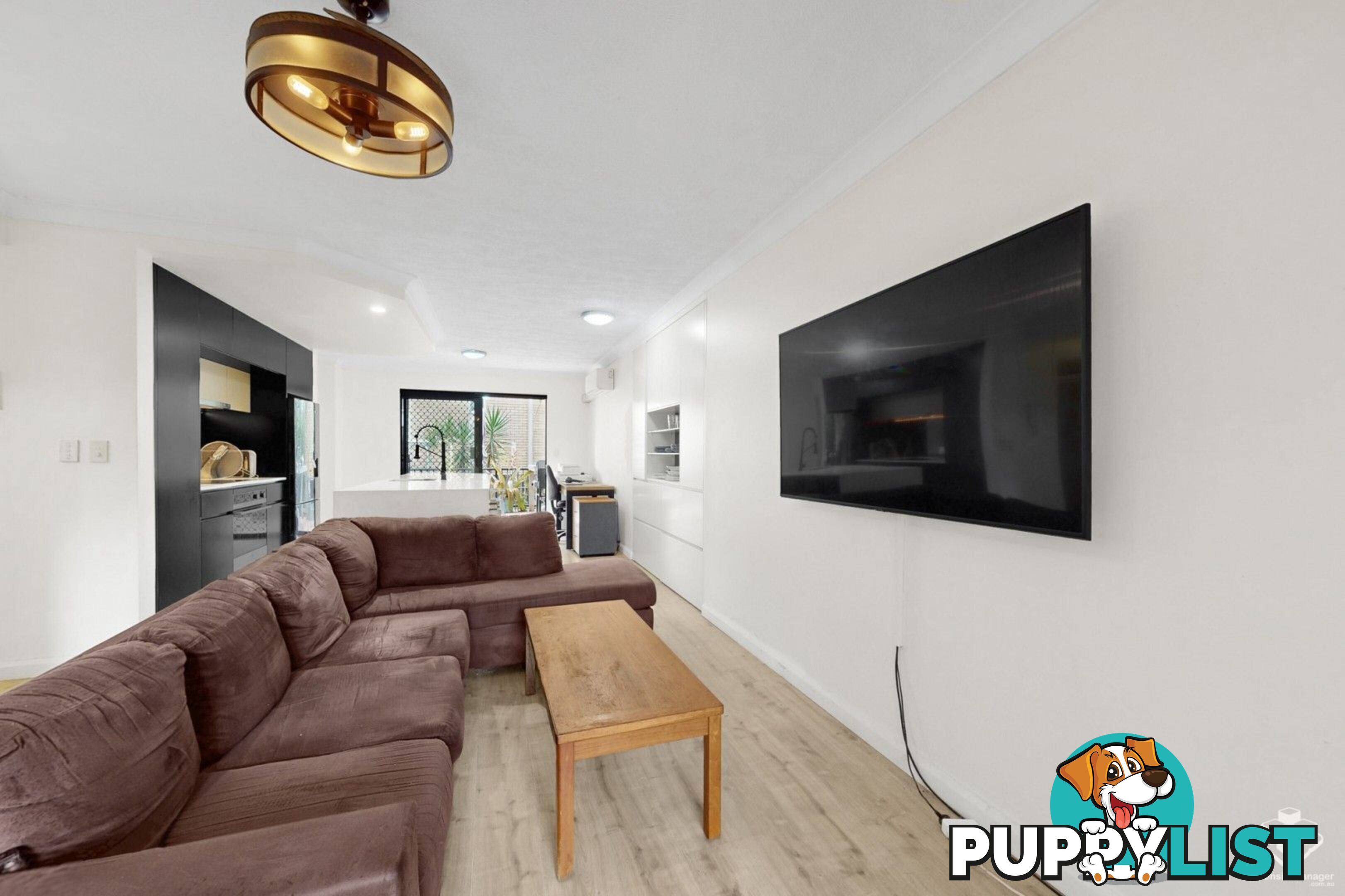 Unit 2/13-15 Illawong Street Chevron Island QLD 4217
