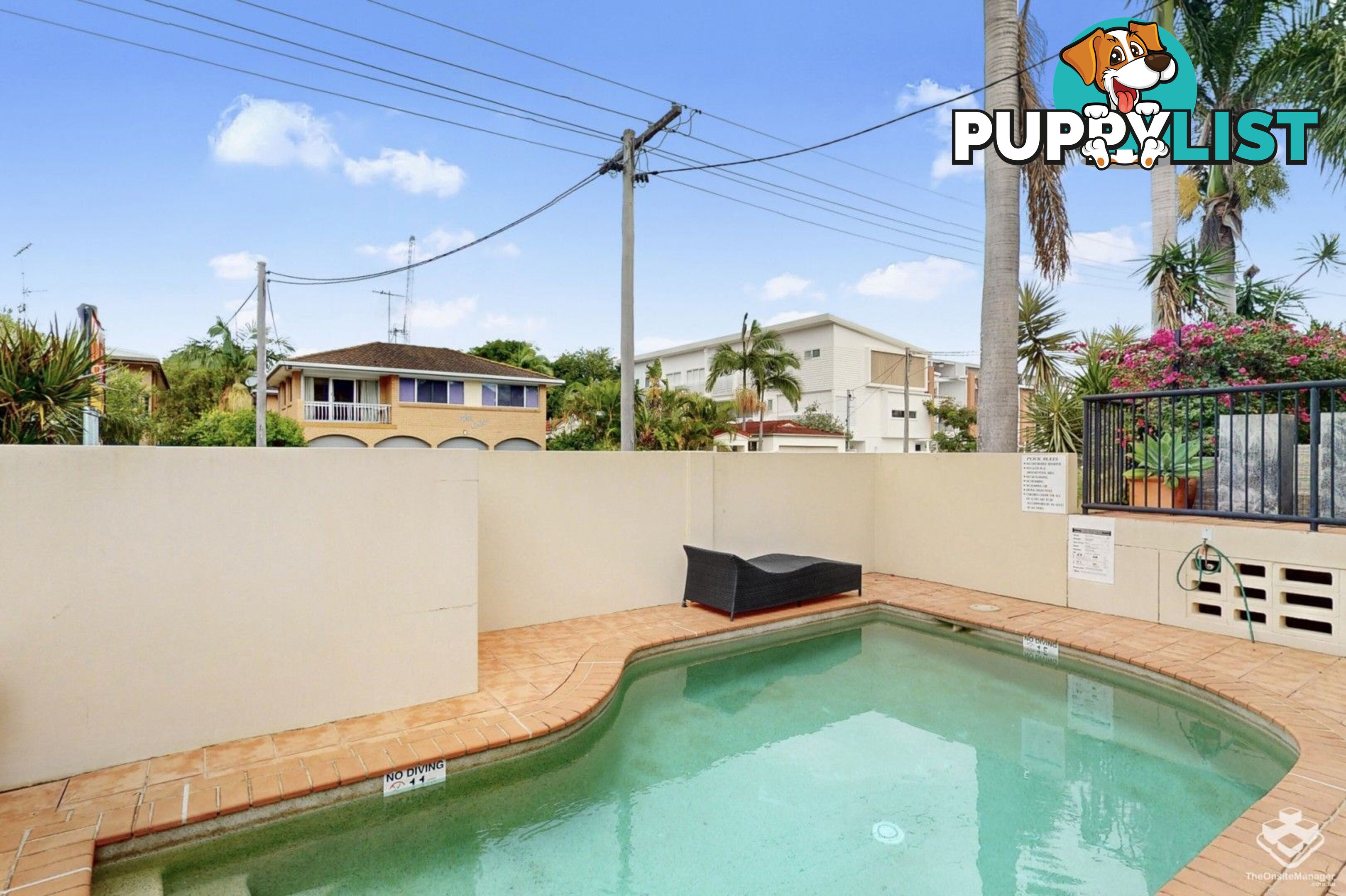 Unit 2/13-15 Illawong Street Chevron Island QLD 4217