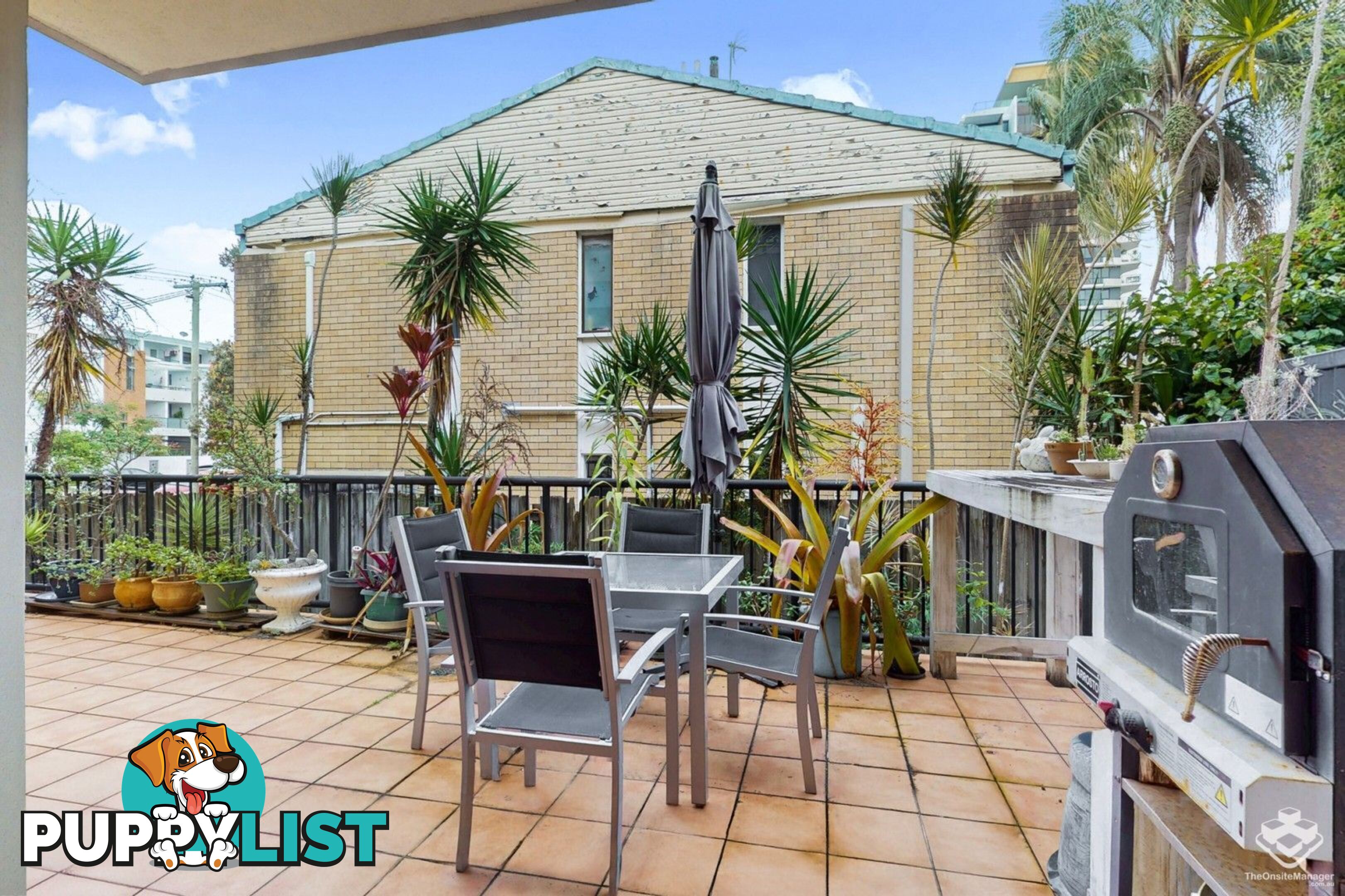 Unit 2/13-15 Illawong Street Chevron Island QLD 4217