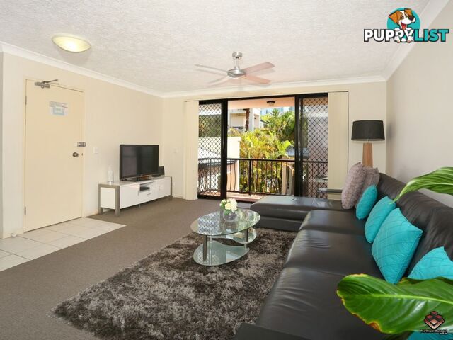 38 Labrador Street Labrador QLD 4215