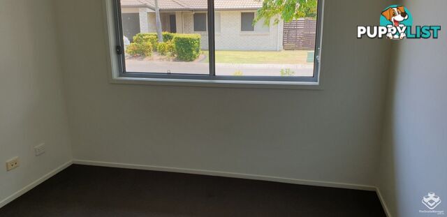 ID:21156570 230 Pulgul Street Urangan QLD 4655