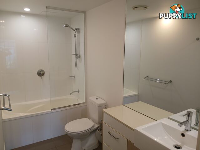 ID:21153770 30-32 Paradise Island Surfers Paradise QLD 4217