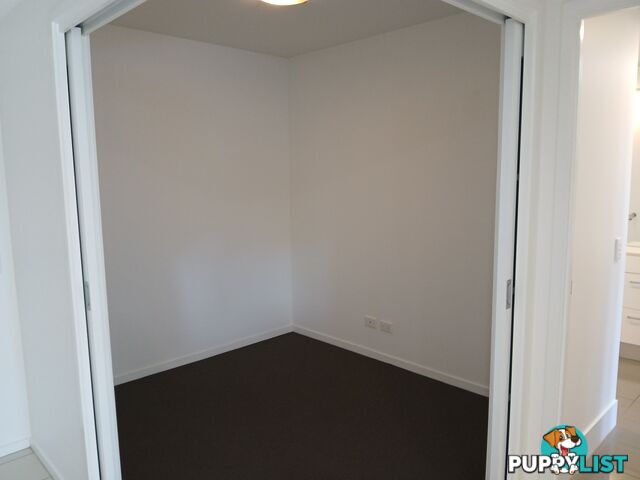 ID:21153770 30-32 Paradise Island Surfers Paradise QLD 4217