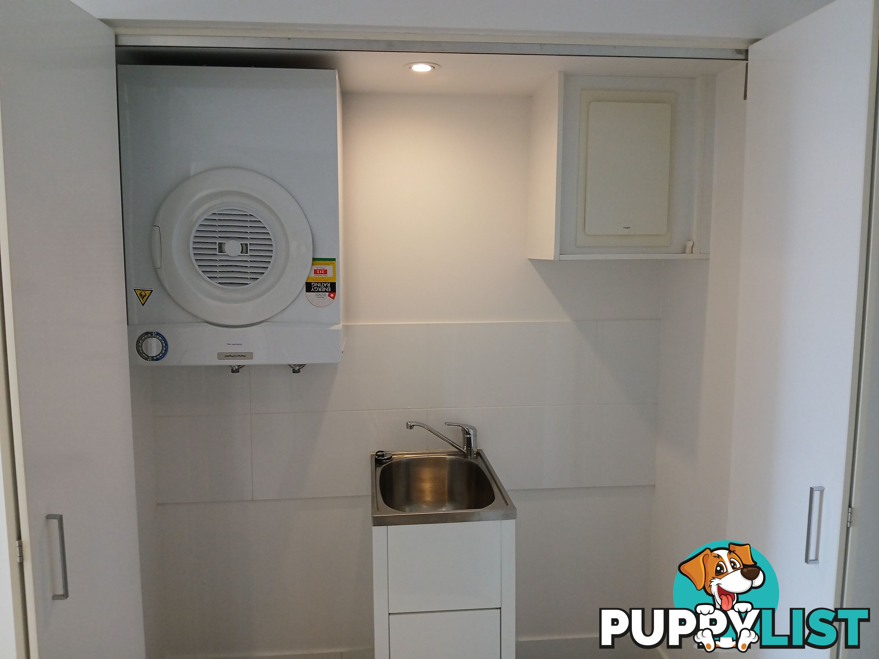 ID:21153770 30-32 Paradise Island Surfers Paradise QLD 4217
