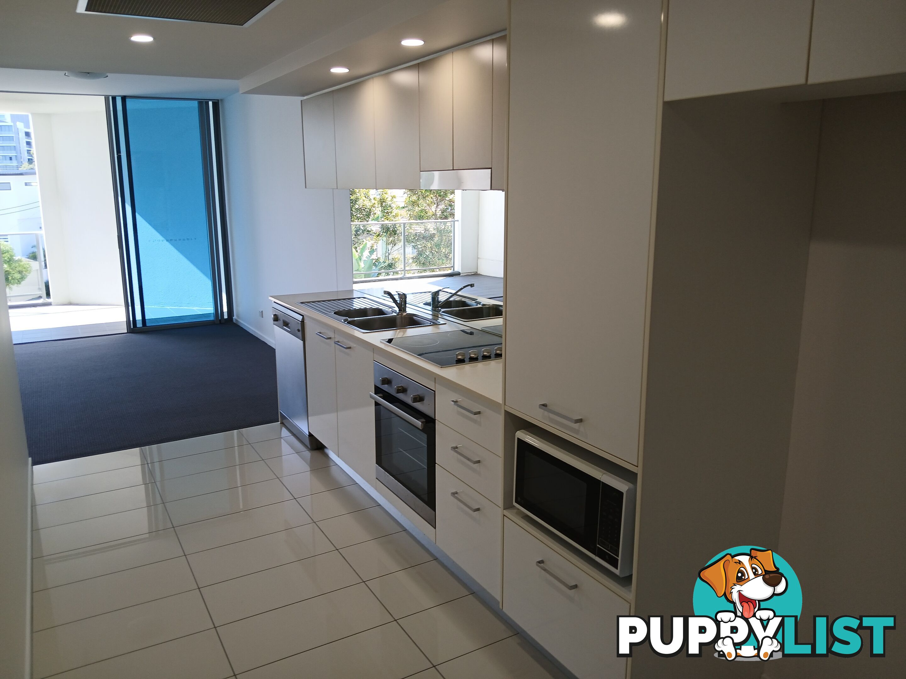 ID:21153770 30-32 Paradise Island Surfers Paradise QLD 4217