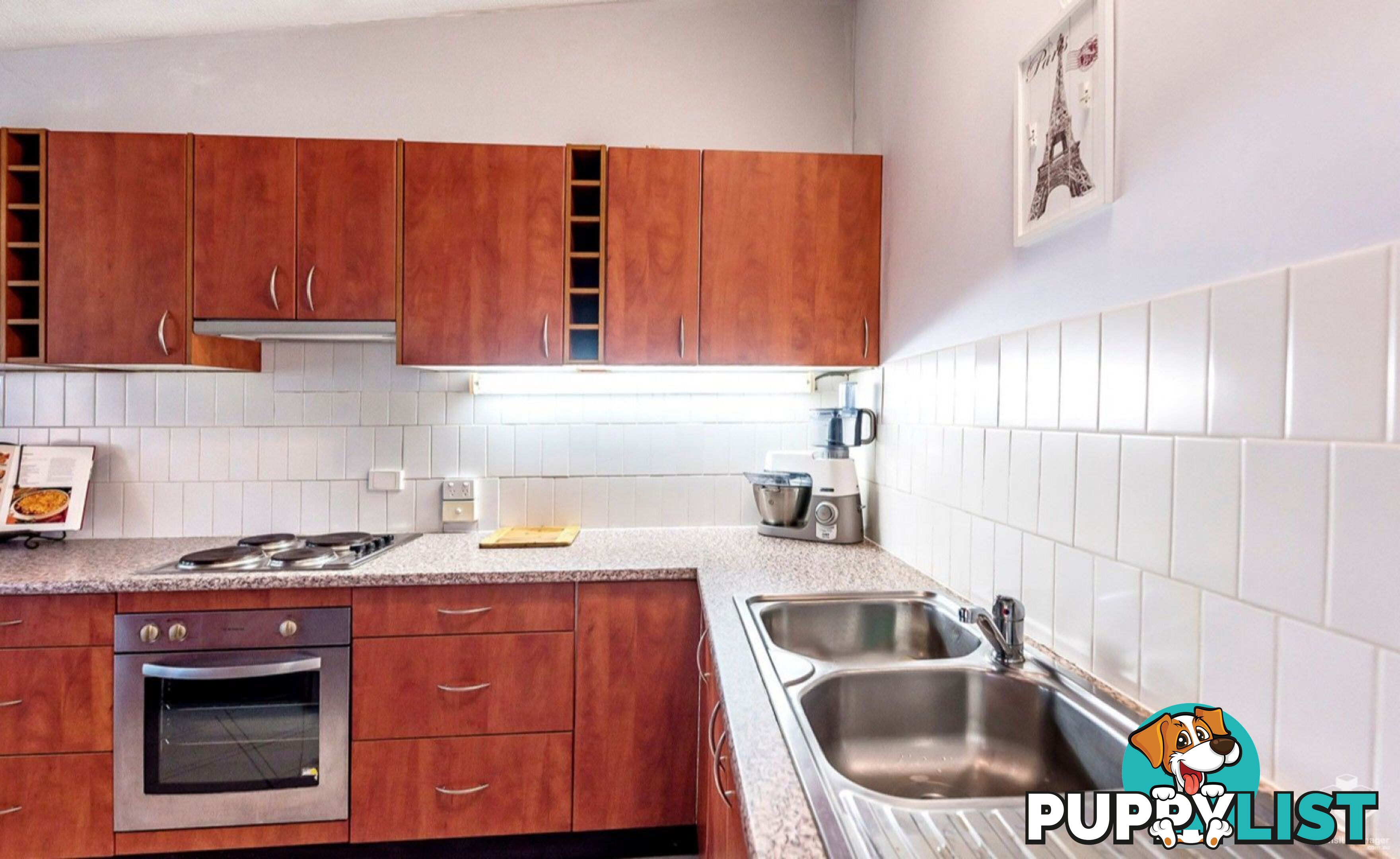 11/20 Rudd Street Broadbeach Waters QLD 4218