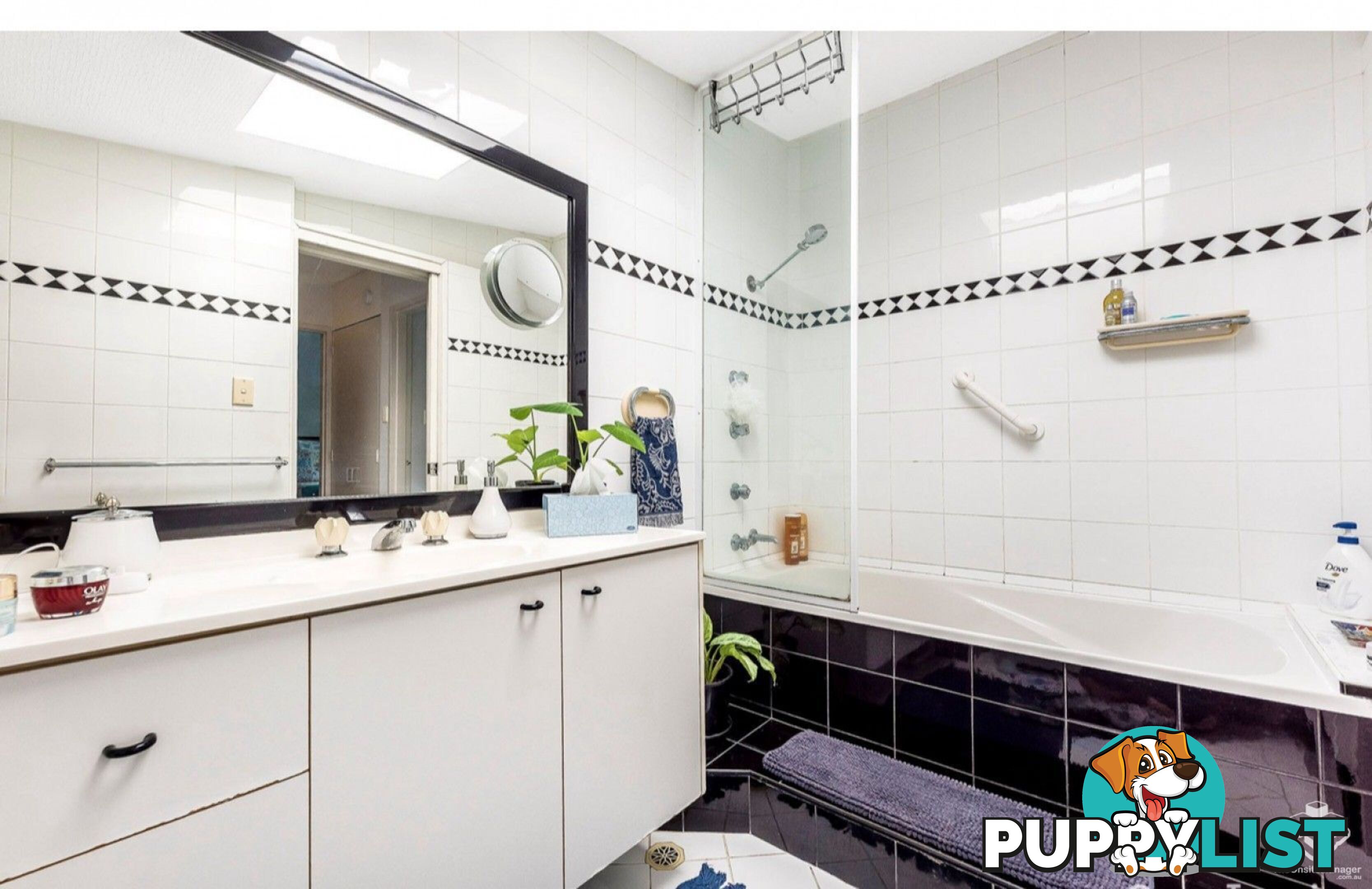 11/20 Rudd Street Broadbeach Waters QLD 4218