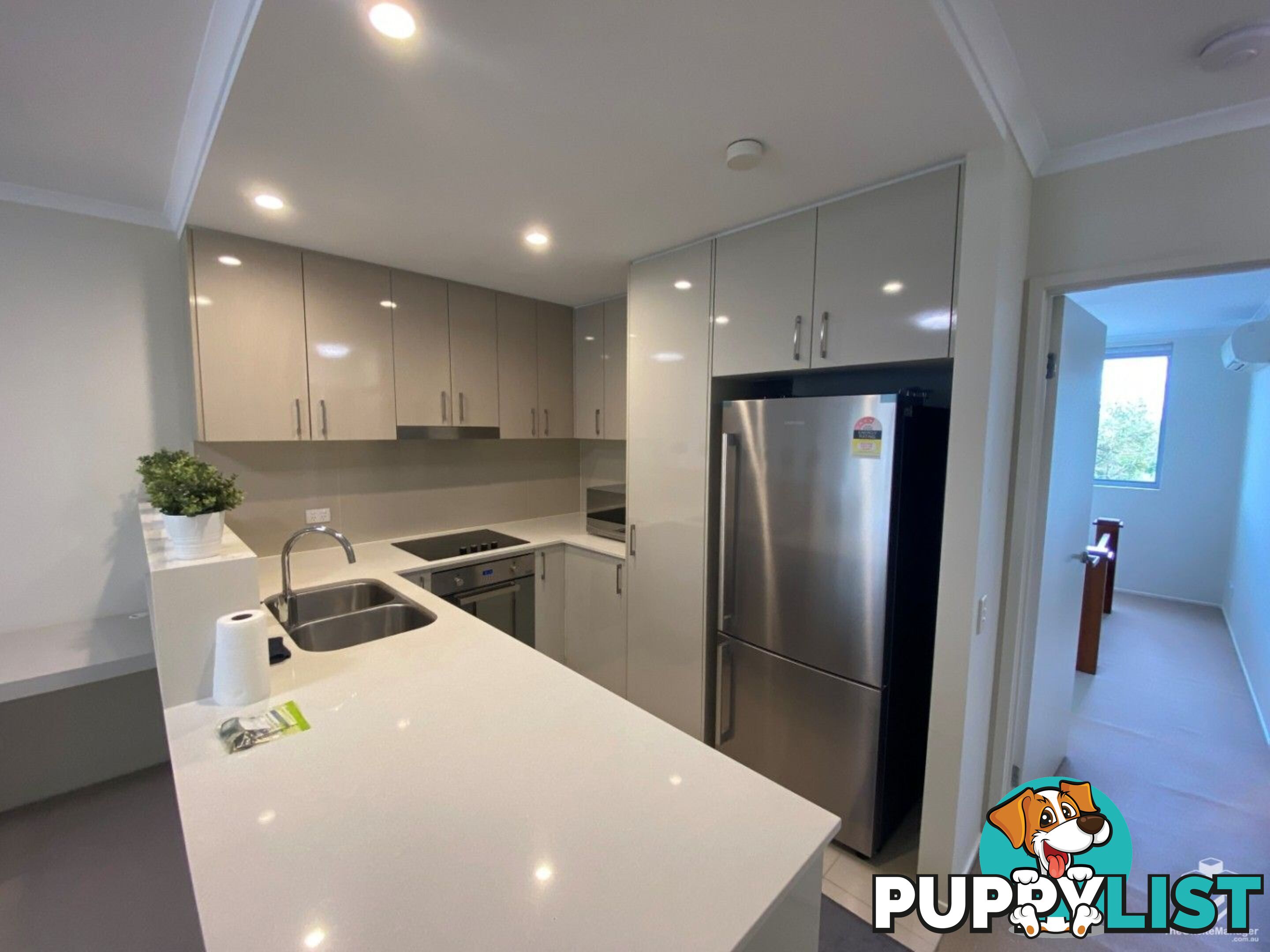 66 Slobodian Avenue Eight Mile Plains QLD 4113