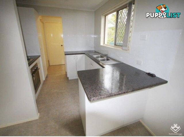 12 Clayton Street Labrador QLD 4215