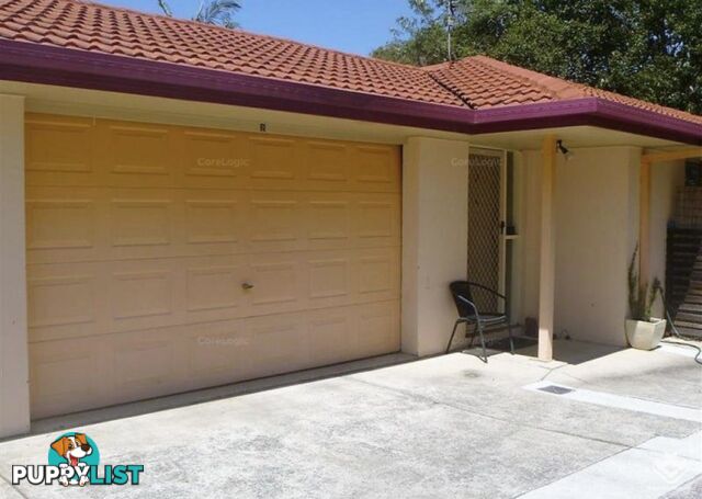 12 Clayton Street Labrador QLD 4215