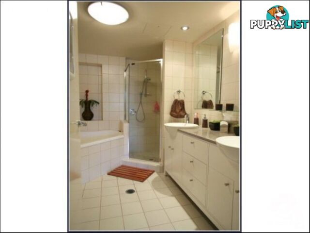 ID:3723746 1 Holman Street KANGAROO POINT QLD 4169