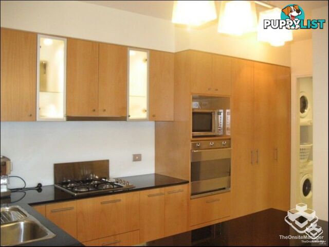 ID:3723746 1 Holman Street KANGAROO POINT QLD 4169