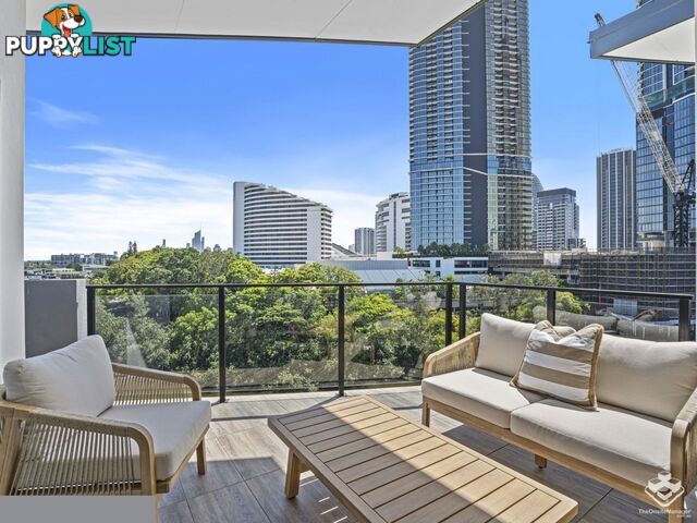 ID:21143648/9 Hooker Boulevard Broadbeach QLD 4218