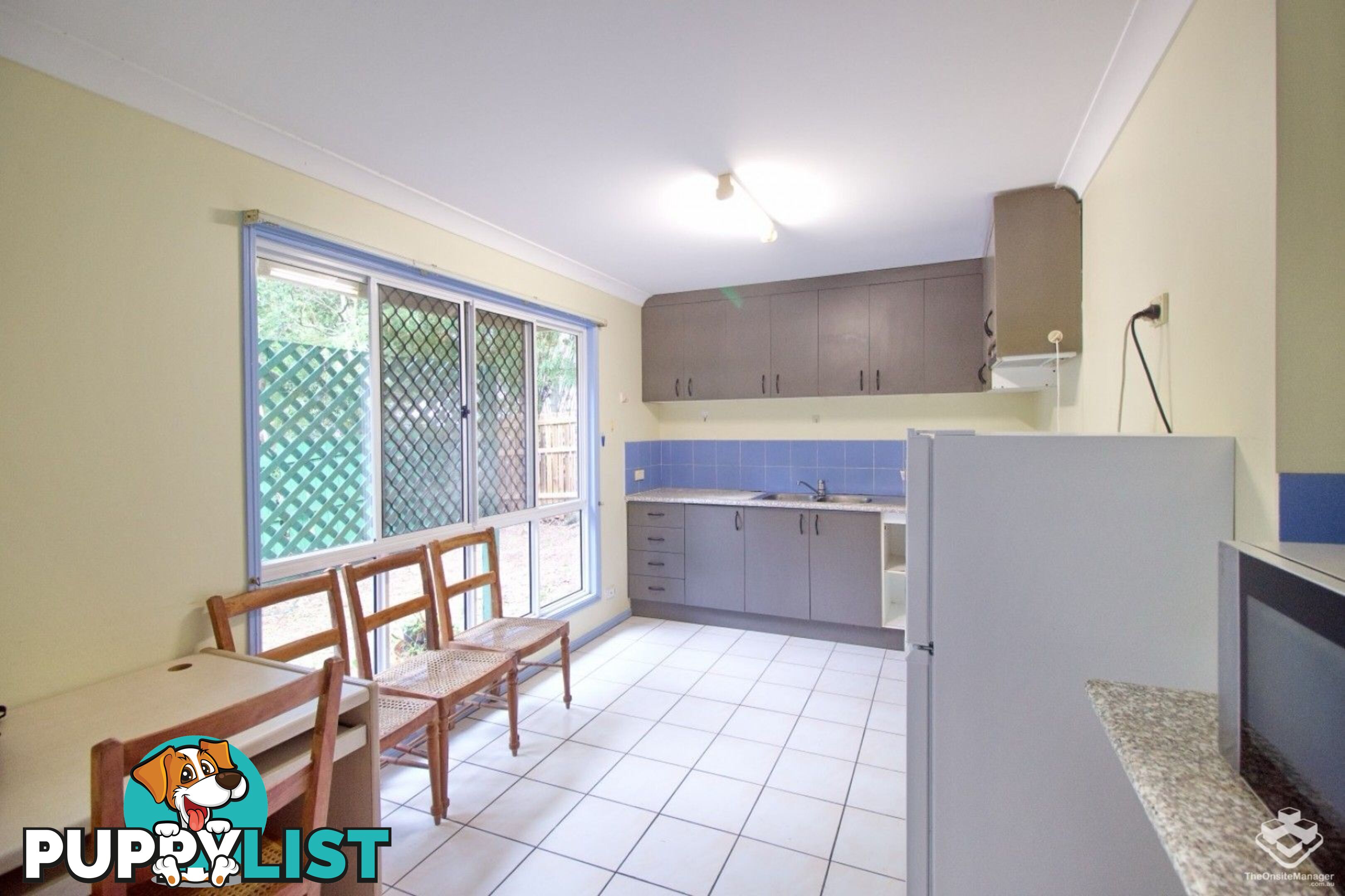 72 Dell Road St Lucia QLD 4067