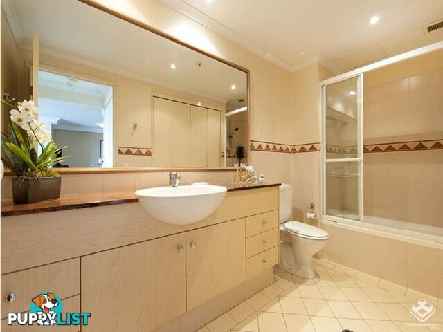 U72/260 Vulture Street South Brisbane QLD 4101