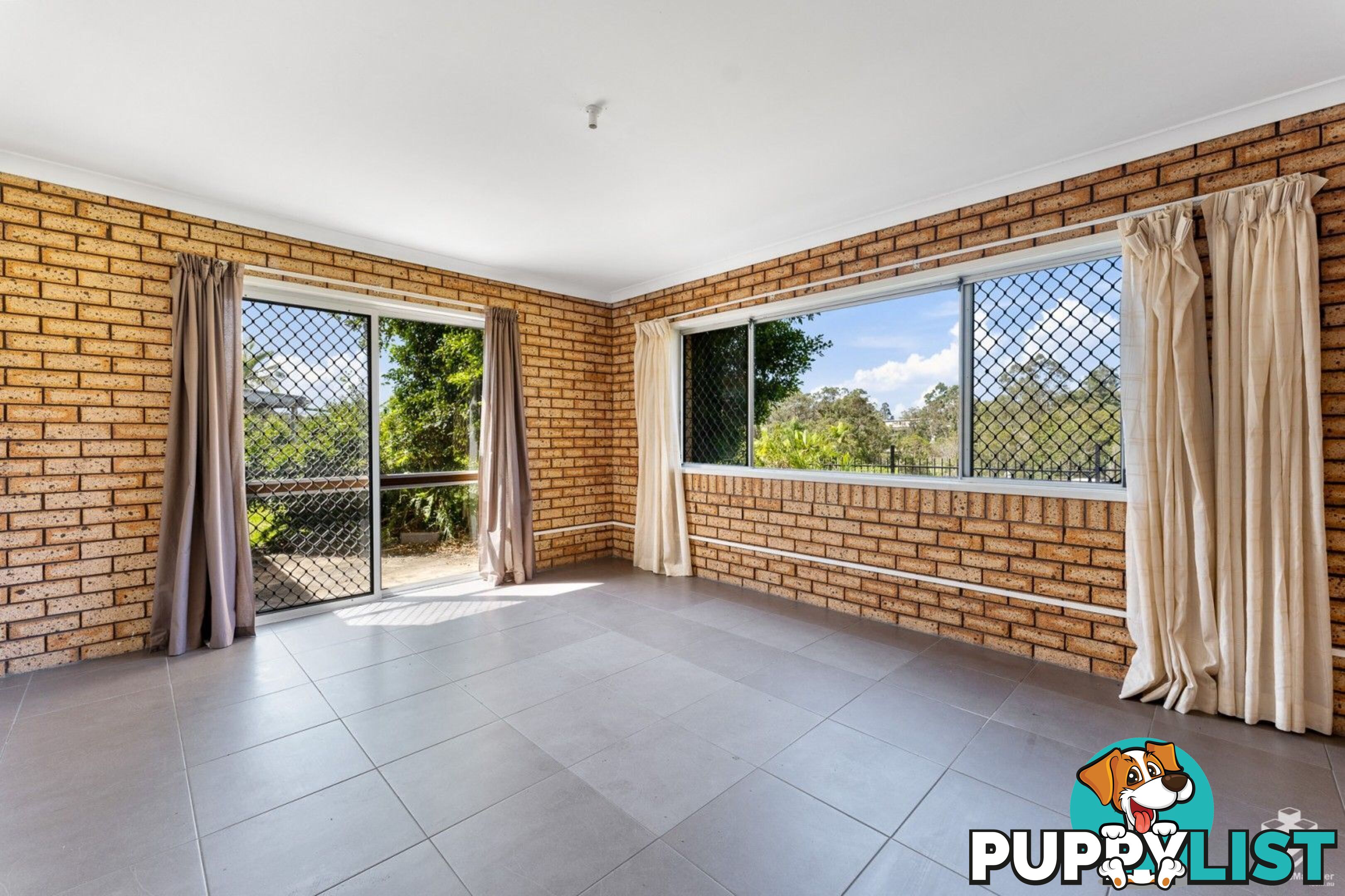 218 Springwood Road Springwood QLD 4127