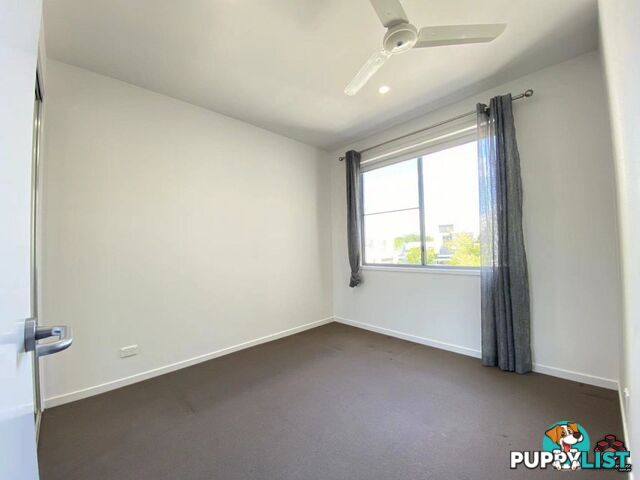 4/6-8 South Bay Drive Varsity Lakes QLD 4227