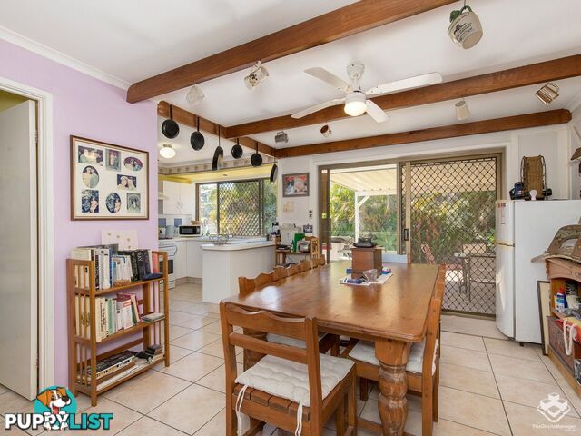 21 Stretton Drive Helensvale QLD 4212