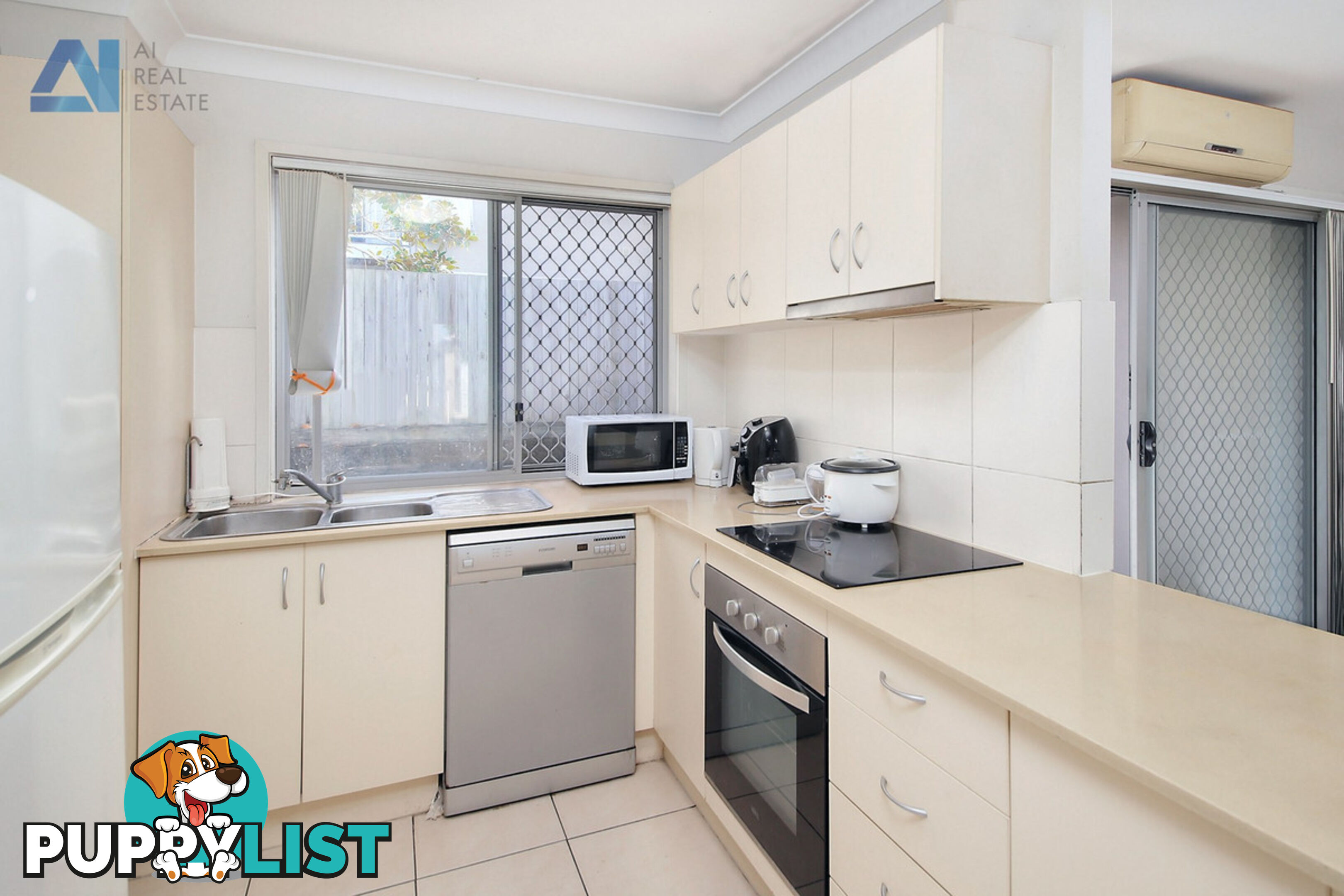 ID:21147395 31 Lyrebird Street Loganlea QLD 4131
