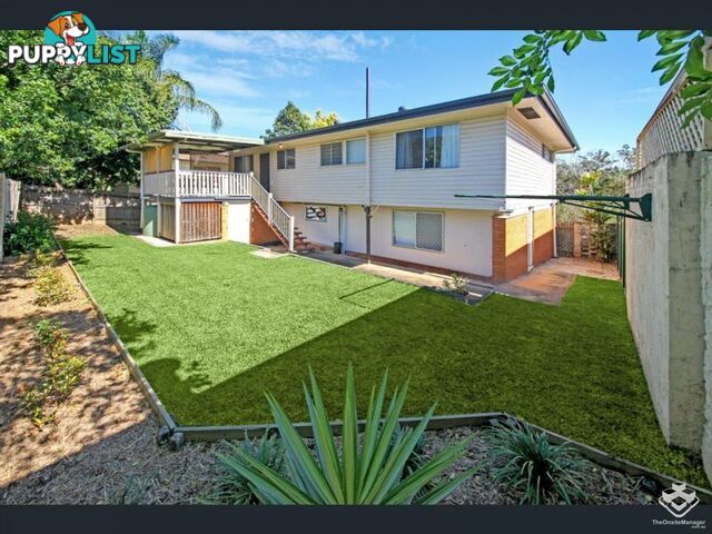 88 Pareena Crescent Mansfield QLD 4122