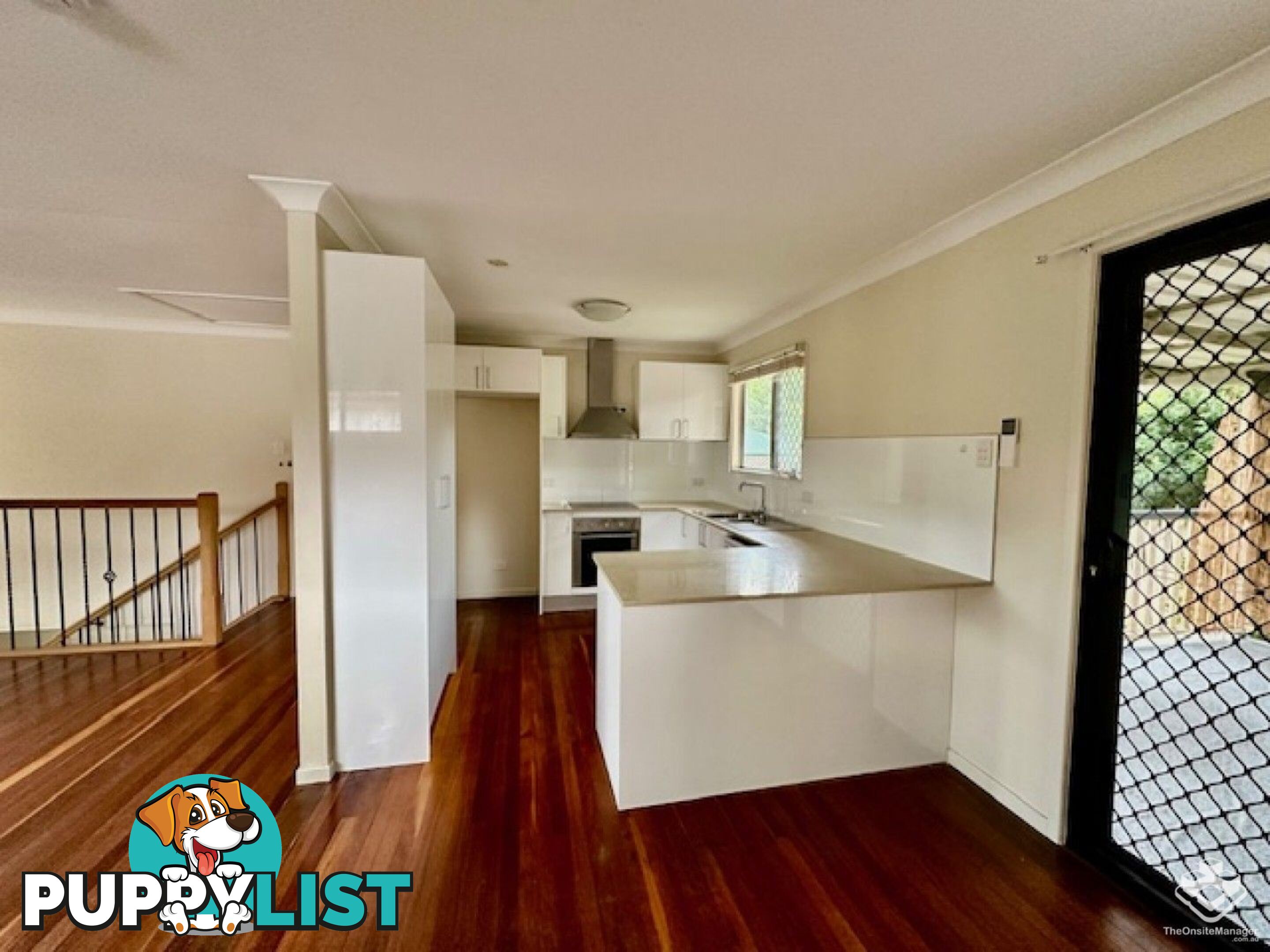 88 Pareena Crescent Mansfield QLD 4122