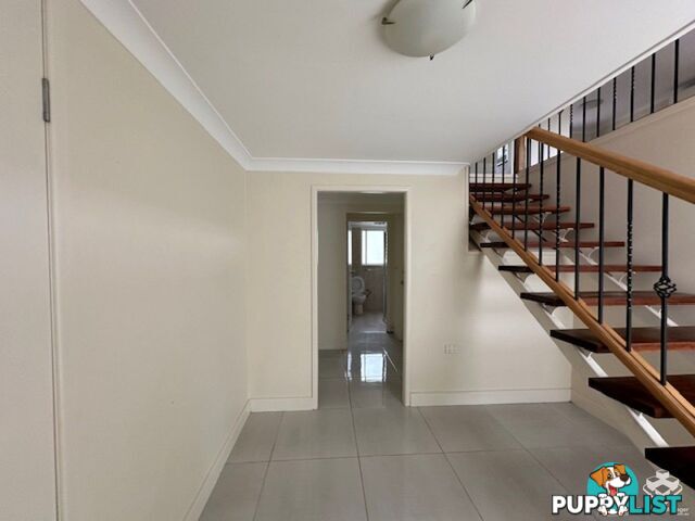 88 Pareena Crescent Mansfield QLD 4122
