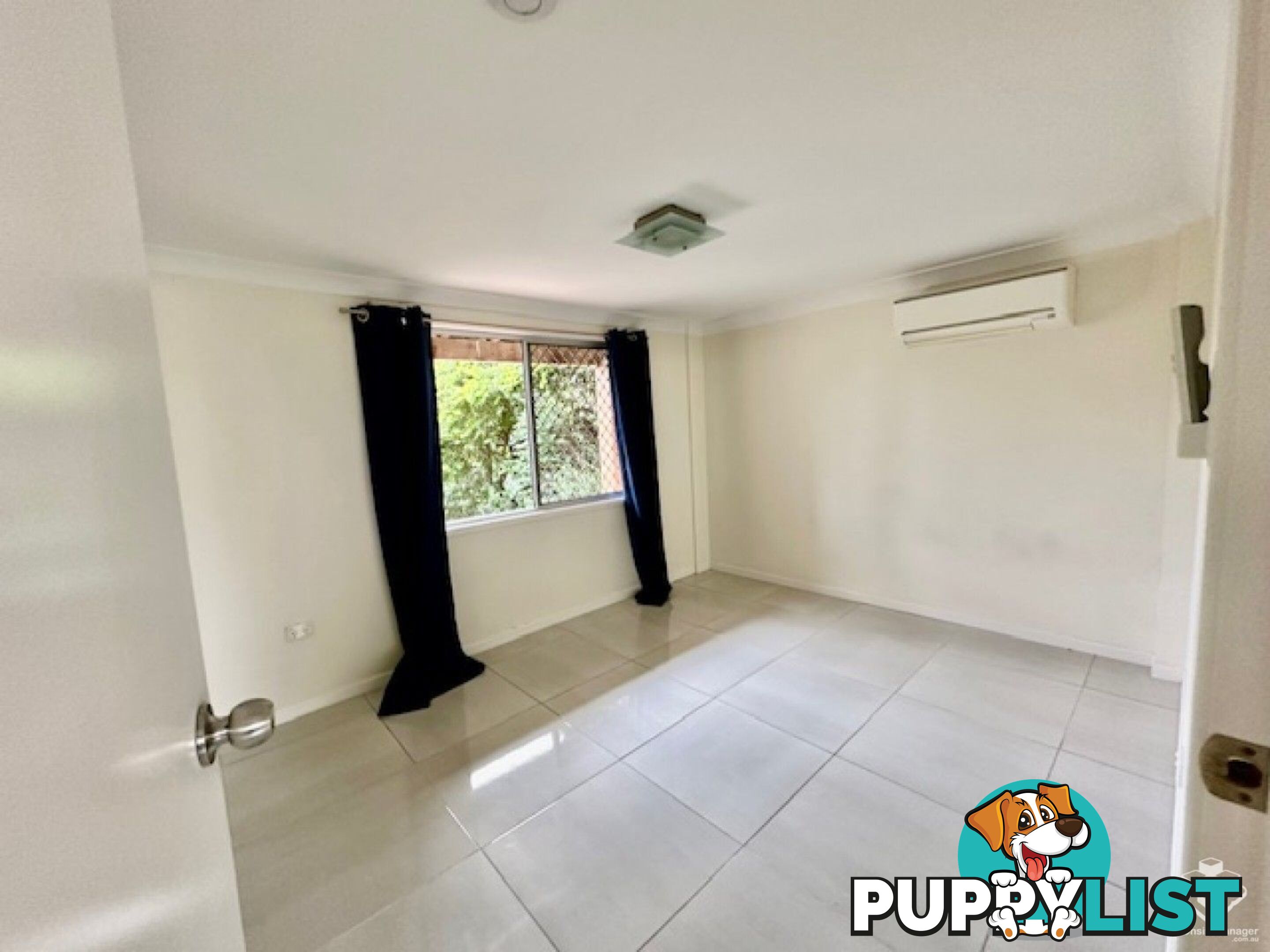 88 Pareena Crescent Mansfield QLD 4122