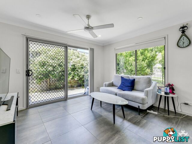 2/70 Willow Road Redbank Plains QLD 4301