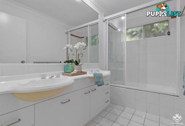 ID:21154492 206 Darcy Road D'Arcy Road Seven Hills QLD 4170