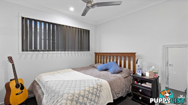 9 Stockyard Lane Park Ridge QLD 4125