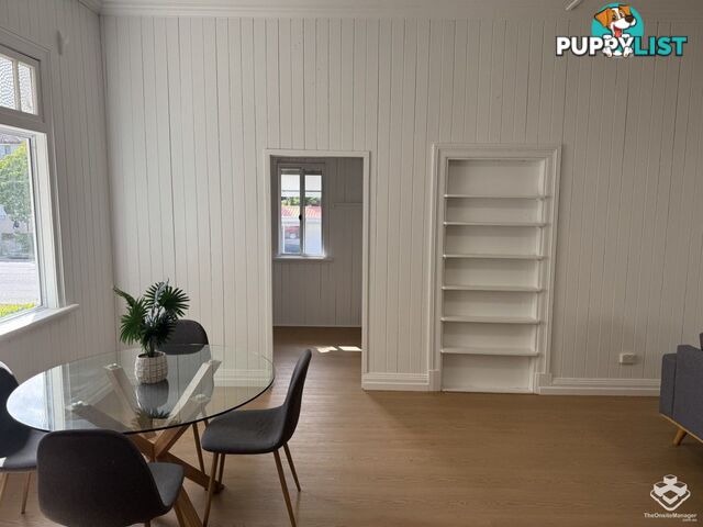 34 Lenneberg Street Southport QLD 4215