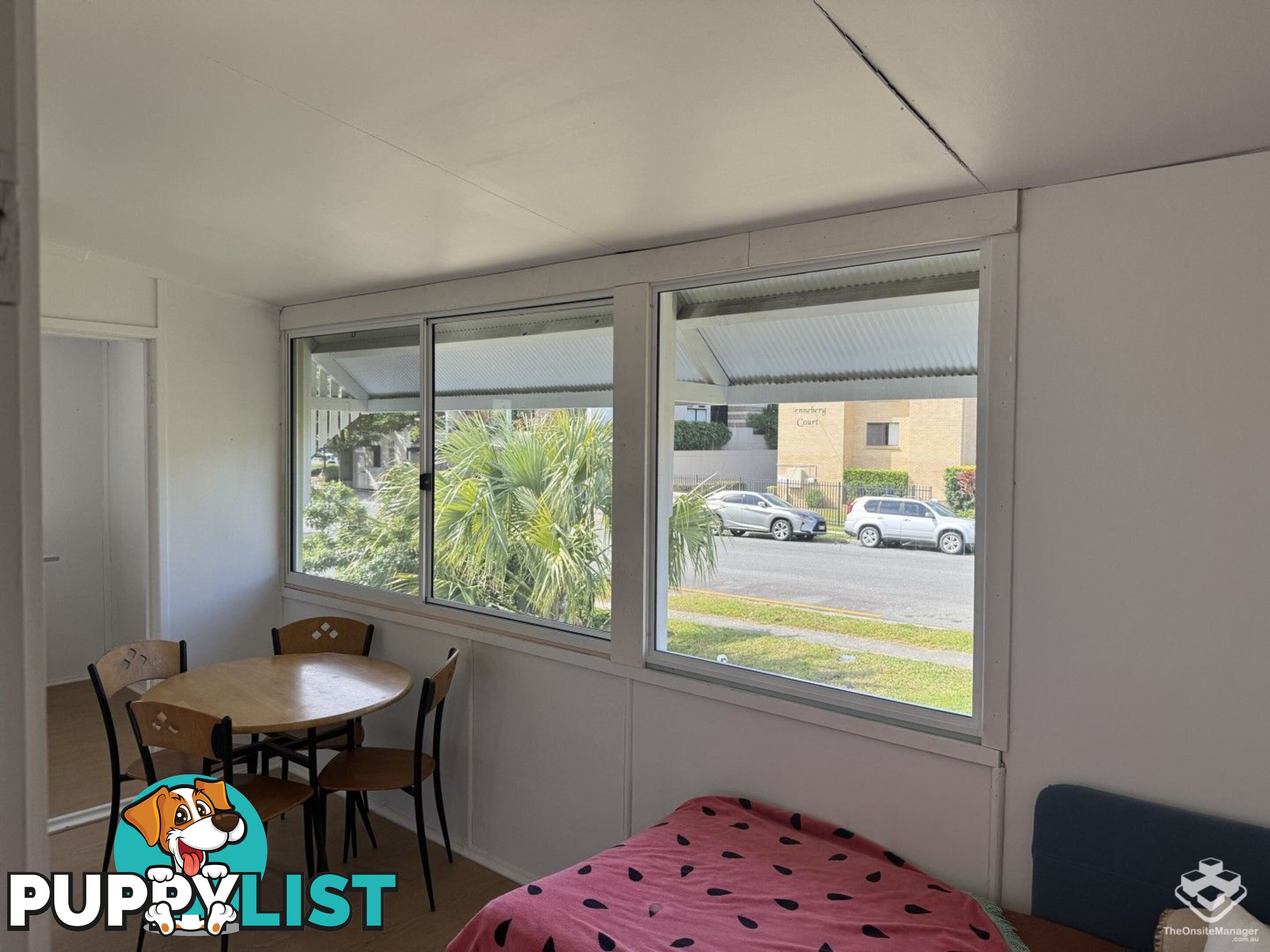 34 Lenneberg Street Southport QLD 4215