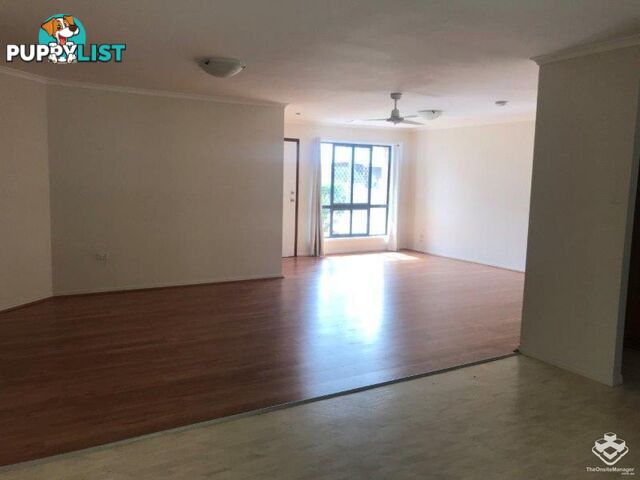 Point Vernon QLD 4655
