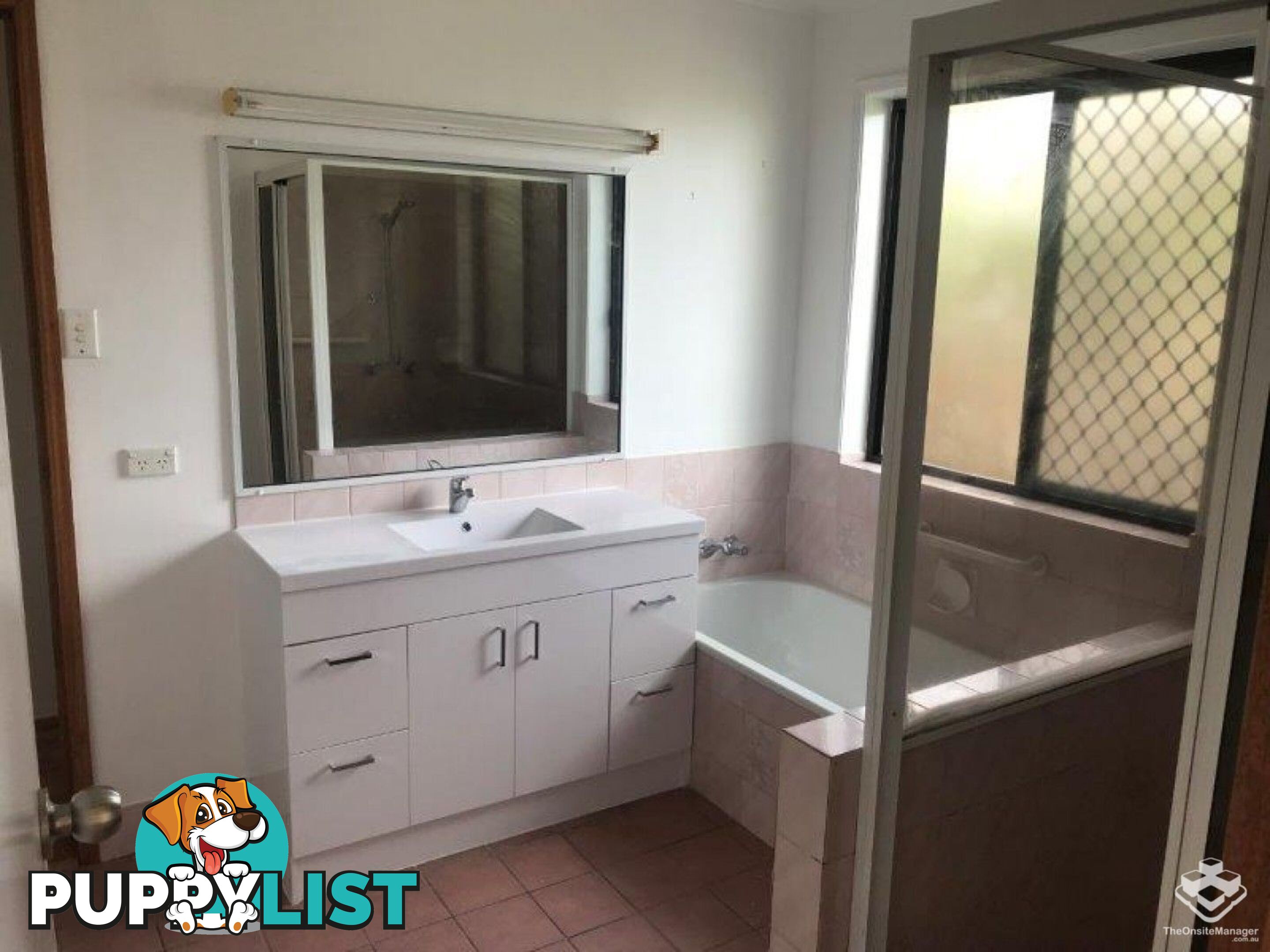 Point Vernon QLD 4655