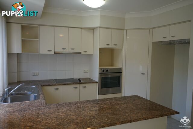 28/480 Christine Avenue Robina QLD 4226