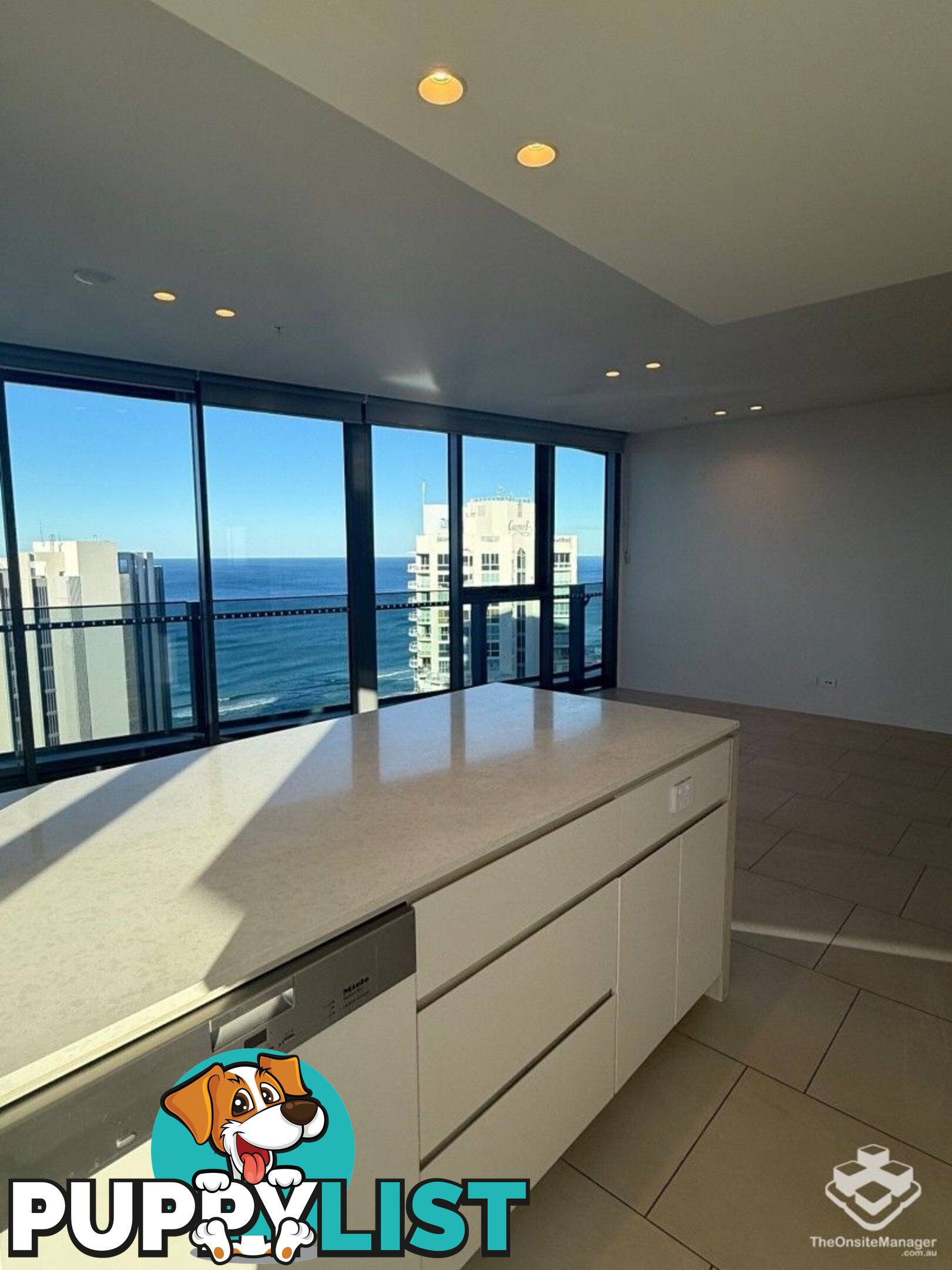 ID:21155502 12 Philip Avenue Broadbeach QLD 4218