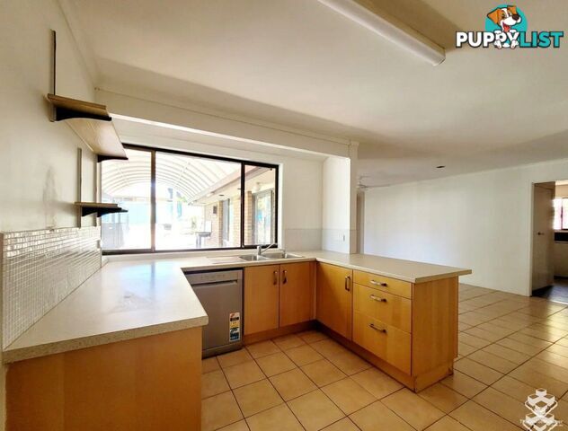 152 Heeb Street Benowa QLD 4217