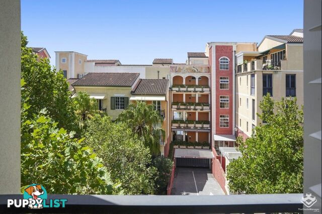 1034/3029 The Boulevard Carrara QLD 4211