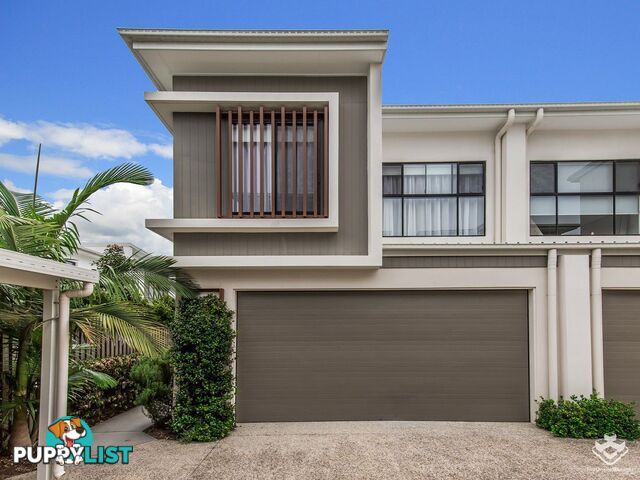 6/33 Sickle Avenue Hope Island QLD 4212