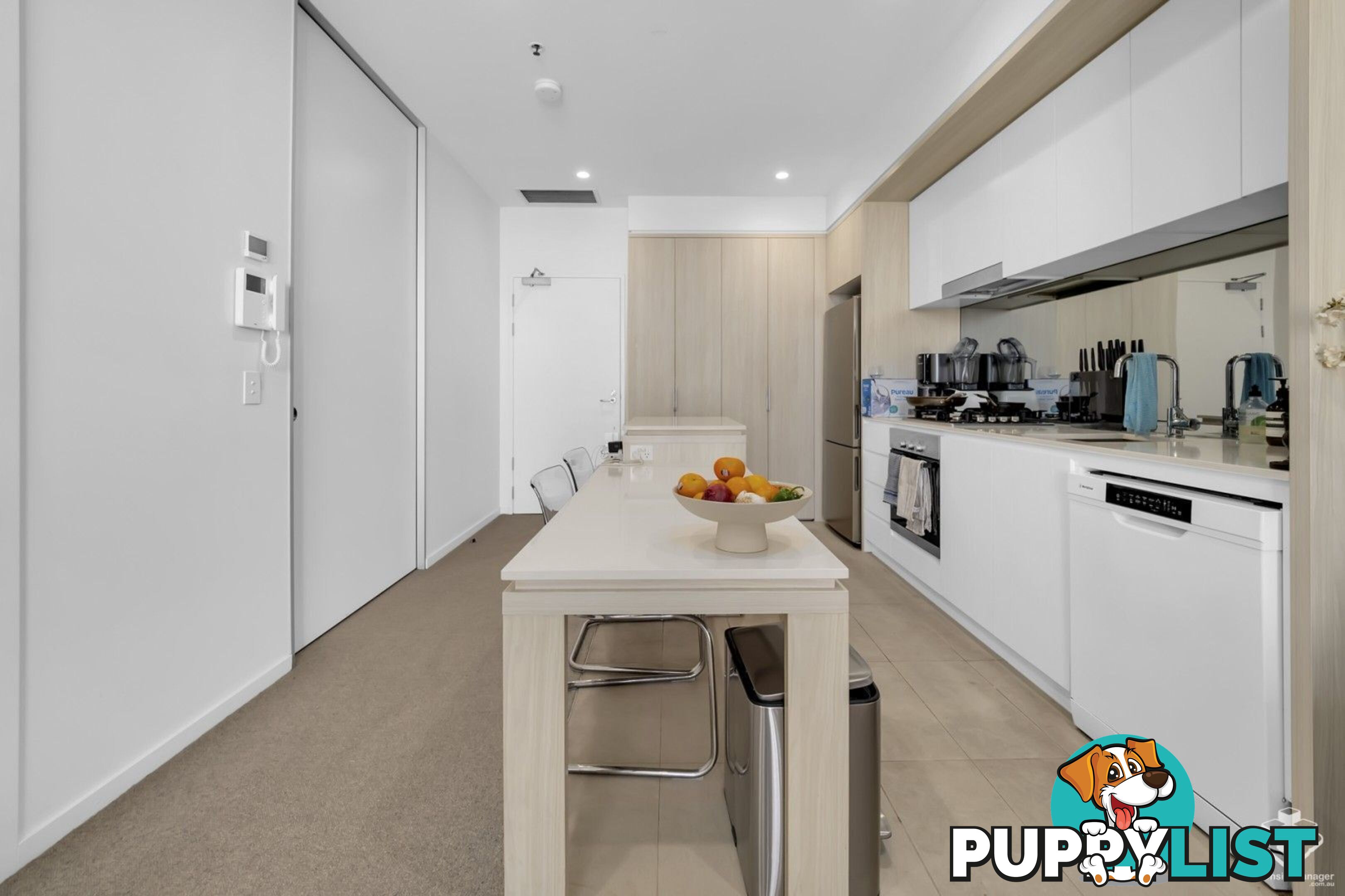 08/12 Cunningham Street Newstead QLD 4006