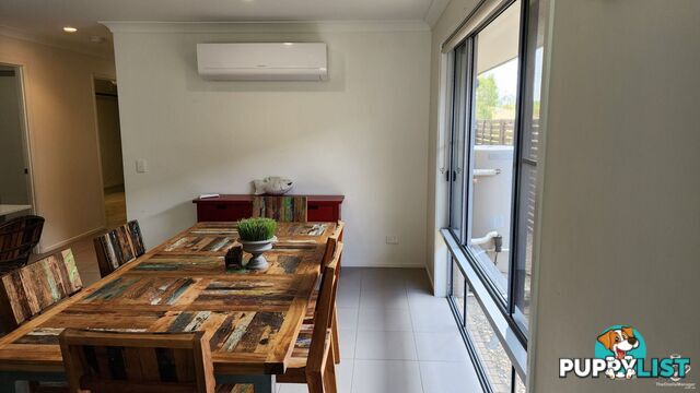 ID:21158460 230 Pulgul Street Urangan QLD 4655