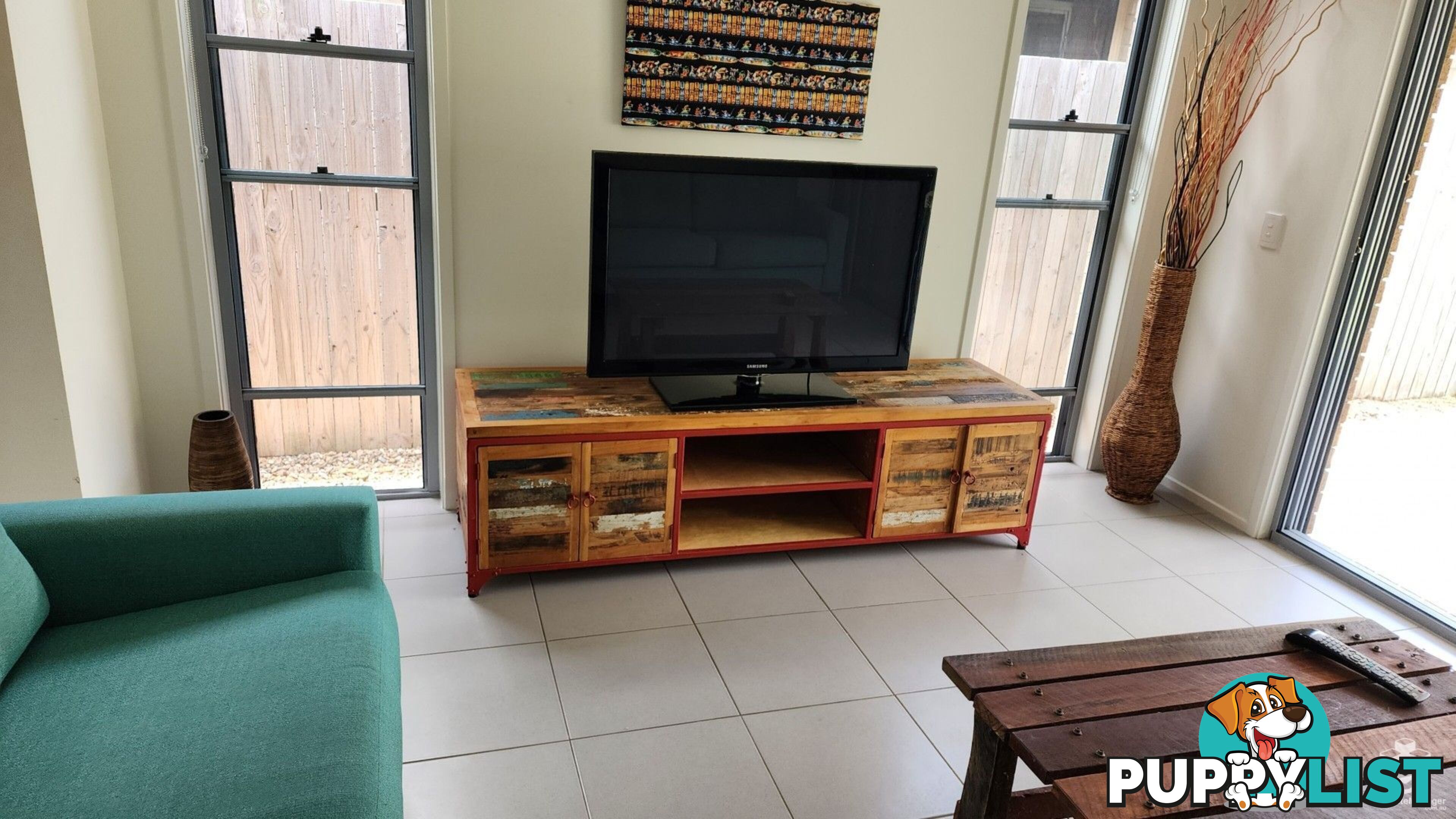 ID:21158460 230 Pulgul Street Urangan QLD 4655