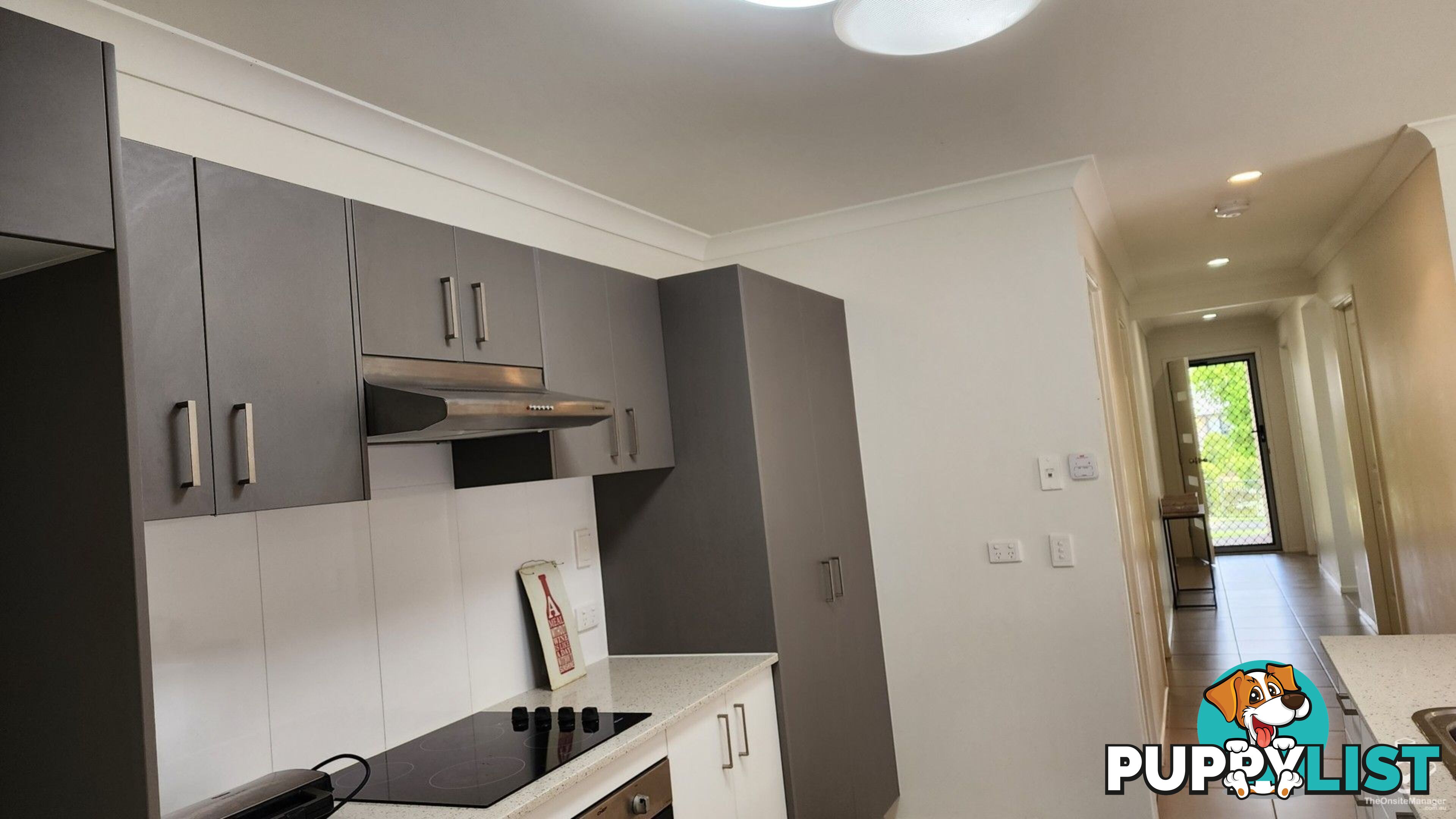 ID:21158460 230 Pulgul Street Urangan QLD 4655